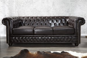 Canapé 3 places design chesterfield capitonné en simili cuir marron
