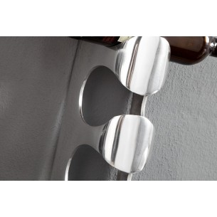 Porte-bouteille mural design vertical en aluminium argenté Porte-bouteille mural design vertical en aluminium argenté