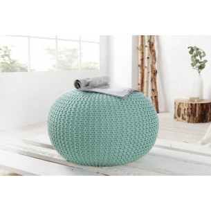 Pouf design boule 50 cm en coton tricoté coloris vert Pouf design boule 50 cm en coton tricoté coloris vert