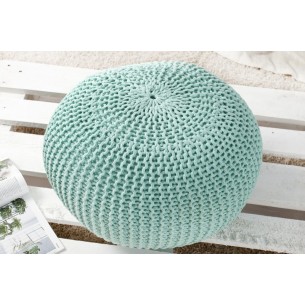 Pouf design boule 50 cm en coton tricoté coloris vert Pouf design boule 50 cm en coton tricoté coloris vert