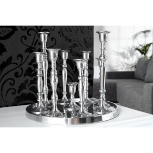 Chandelier design en aluminium argenté à 9 branches Chandelier design en aluminium argenté à 9 branches