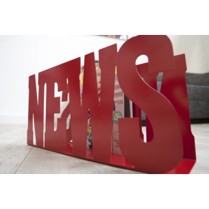 Porte-revues design news en métal coloris rouge Porte-revues design news en métal coloris rouge