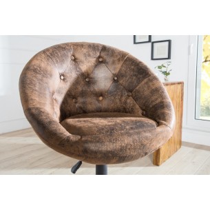 Lot de 2 fauteuils design capitonné en microfibre coloris brun antique Lot de 2 fauteuils design capitonné en microfibre coloris brun antique