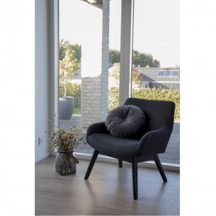 Fauteuil longue LONDON revetement tissu coloris gris foncé avec pieds en bois noir Fauteuil longue LONDON revetement tissu coloris gris foncé avec pieds en bois noir