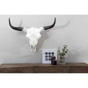 Trophée mural design crâne de taureau coloris blanc et noir de 70 cm