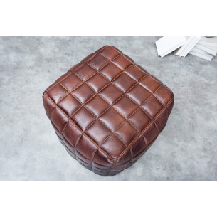 Pouf design rembourré en cuir de couleur marron