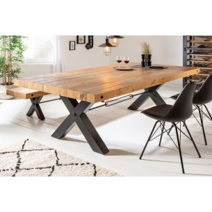 Table à manger de 240cm en bois massif Table à manger de 240cm en bois massif
